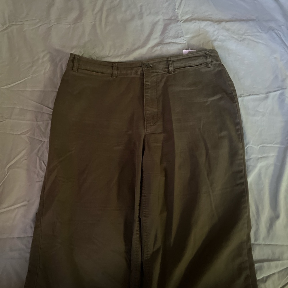 Army green wide leg khaki pants